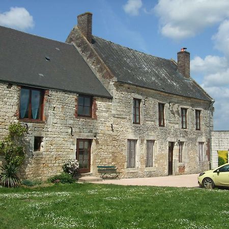 Gite Les Bois Georges Bossus-Les-Rumigny Екстериор снимка